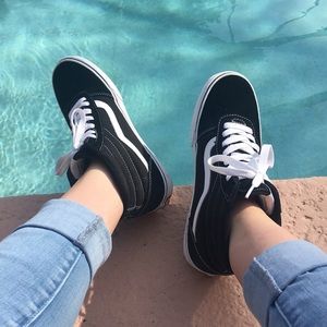 Vans High Top Sneakers!